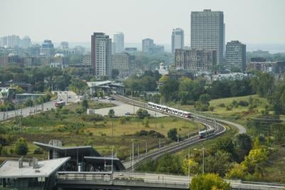 Broke and broken: Report says Canada's public transit in critical funding state