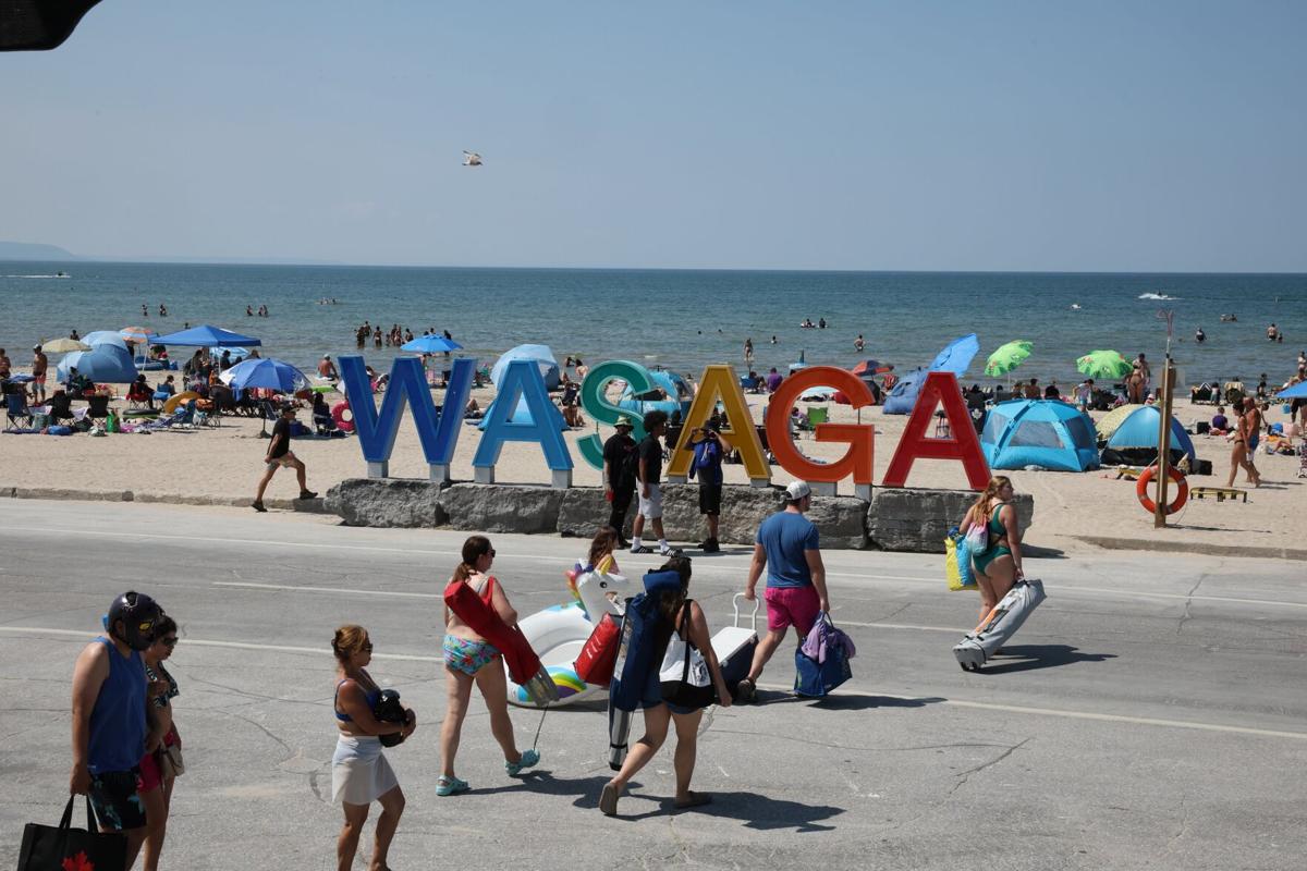 A 'serial pooping problem' or something else? What's really behind the rumours about people defecating at Wasaga Beach